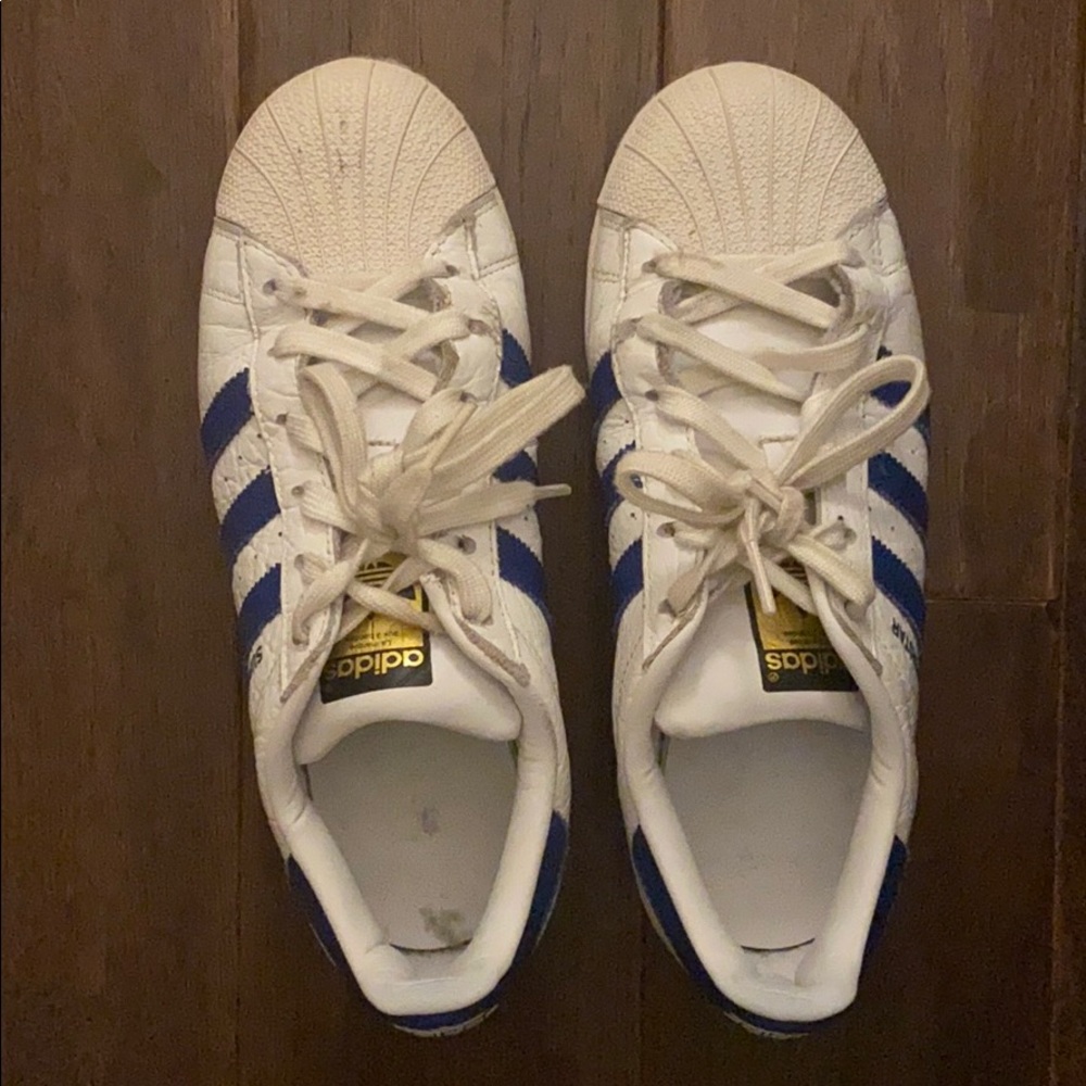 Adidas Superstar Sneakers